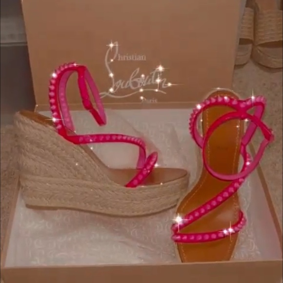 Brand new Authentic Christian Louboutin Christian louboutin Brand new never worn box and dust bag